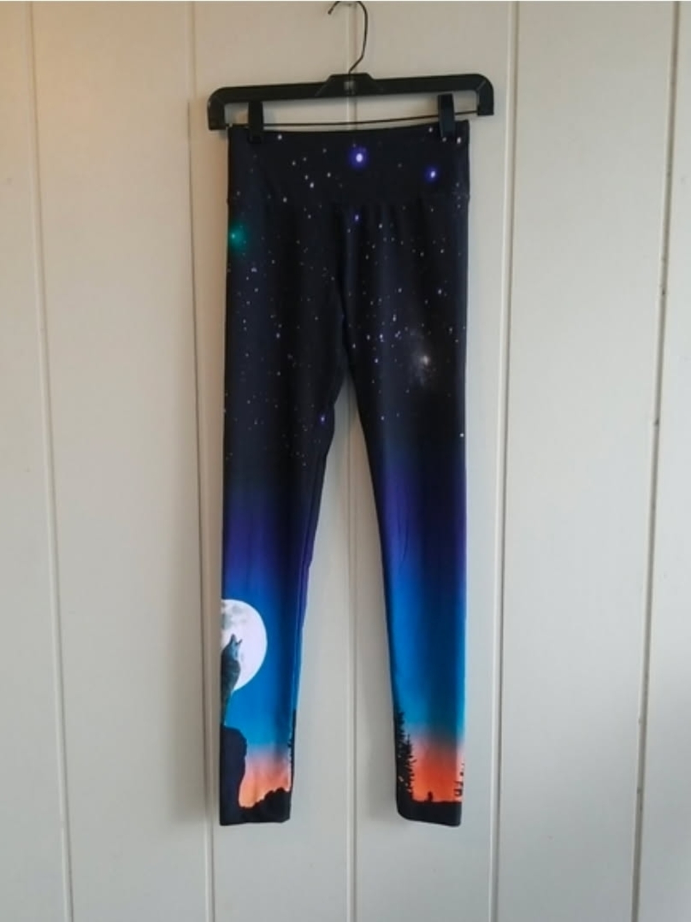 Goldsheep Wolf Full Moon Yoga Pants Leggings Small